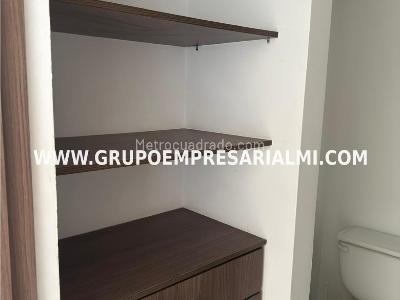 Apartamento en venta en San Antonio, Medellín · foto 8 de 20