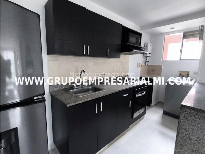 Furnished 3BR Apartment for Rent in Ciudad del Río, Medellín - 7