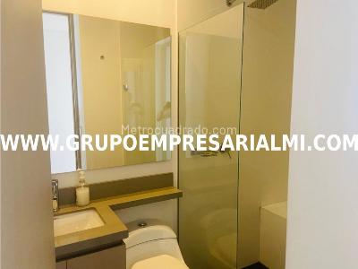 Apartamento en venta en El Poblado, Medellín · foto 18 de 20