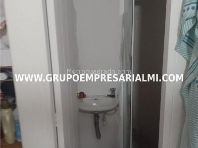 Apartamento en venta en La America, Medellín · foto 10 de 20