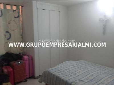 Apartamento en venta en La America, Medellín · foto 6 de 20
