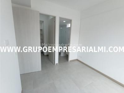 Apartamento de 2 alcobas en venta en San Jose, Sabaneta, 54 m² · foto 9 de 20
