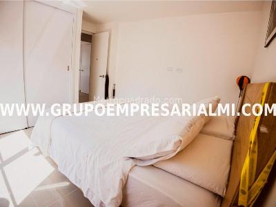 Apartamento de 3 alcobas en venta en La Inmaculada, Envigado, 112 m² · foto 13 de 20
