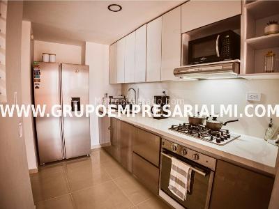 Apartamento de 3 alcobas en venta en La Inmaculada, Envigado, 112 m² · foto 5 de 20