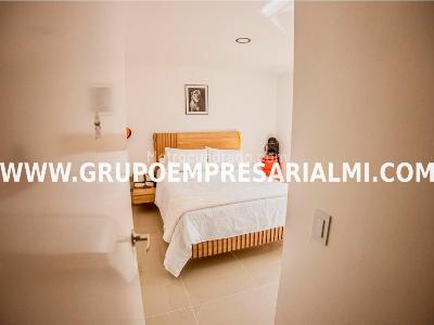 Apartamento de 3 alcobas en venta en La Inmaculada, Envigado, 112 m² · foto 9 de 20