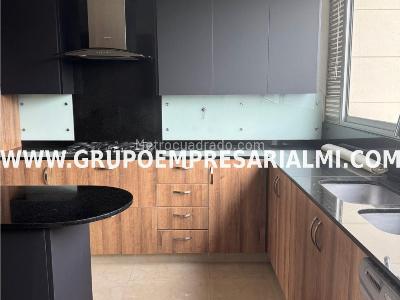 Apartamento de 3 alcobas en arriendo en Los Balsos, Medellín, 280 m² · foto 4 de 20