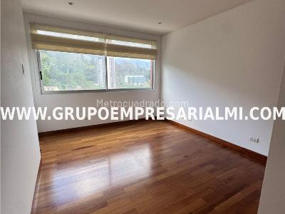 Apartamento de 3 alcobas en arriendo en Los Balsos, Medellín, 280 m² · foto 9 de 20