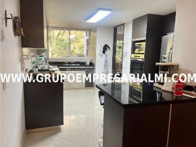 Apartamento de 3 alcobas en venta en La Florida, Medellín, 180 m² · foto 5 de 20