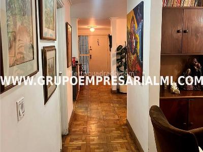 Apartamento de 3 alcobas en venta en La Florida, Medellín, 180 m² · foto 11 de 20