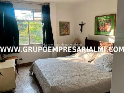 Apartamento de 3 alcobas en venta en La Florida, Medellín, 180 m² · foto 13 de 20