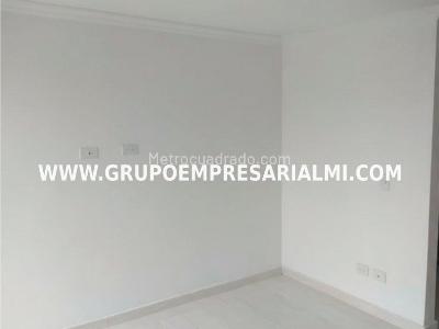 Apartamento de 3 alcobas en venta en Maria Auxiliadora, Sabaneta, 56 m² · foto 13 de 20