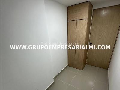 Apartamento de 3 alcobas en venta en Niquia, Bello, 52 m² · foto 7 de 20