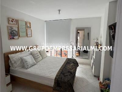 Apartamento de 3 alcobas en venta en El Dorado, Envigado, 84 m² · foto 13 de 20