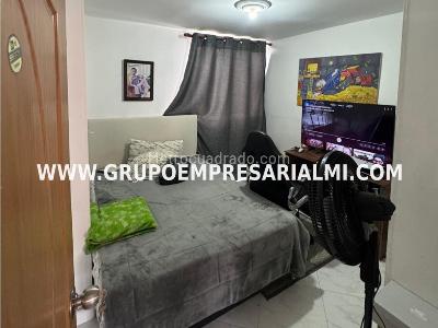 Apartamento de 3 alcobas en venta en El Dorado, Envigado, 84 m² · foto 16 de 20