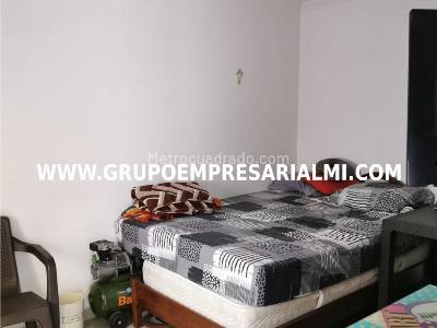 Apartamento en venta en Viviendas Del Sur, Itagüí · foto 17 de 20