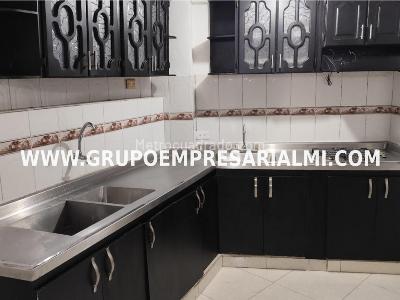 Apartamento de 5 alcobas en venta en Popular, Medellín, 31 m² · foto 2 de 20