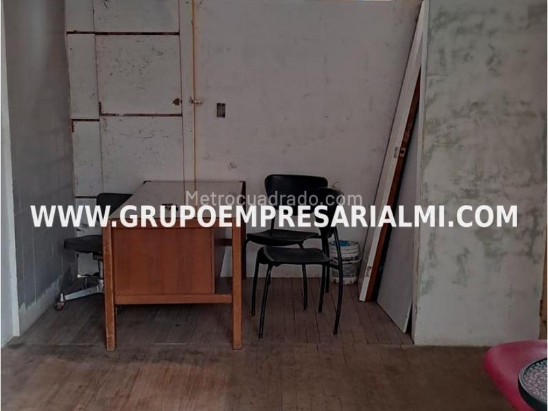 Local Comercial en Arriendo, Laureles, Medellín - Vista 3