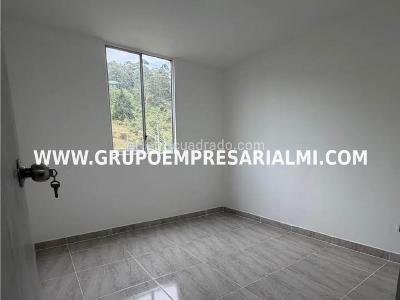 Apartamento en venta en Robledo, Medellín · foto 4 de 20