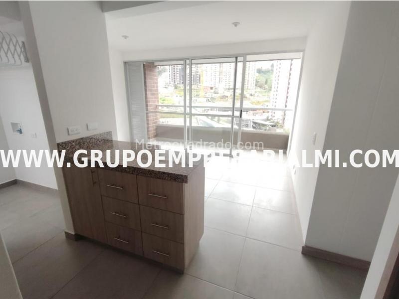 Apartamento Fabuloso de 3 Alcobas con Excelente Vista en Calasanz - 3