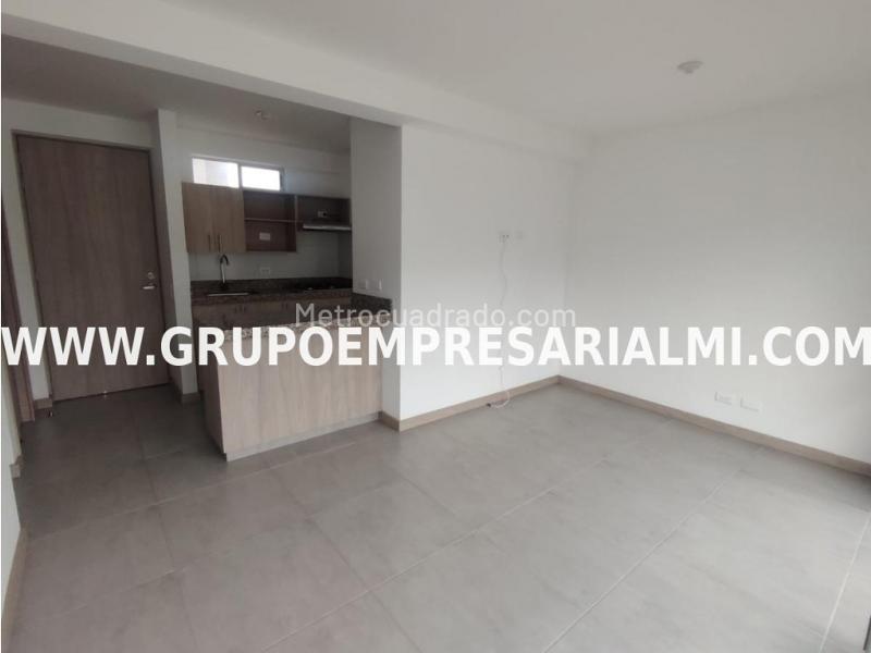 Apartamento Fabuloso de 3 Alcobas con Excelente Vista en Calasanz - 8