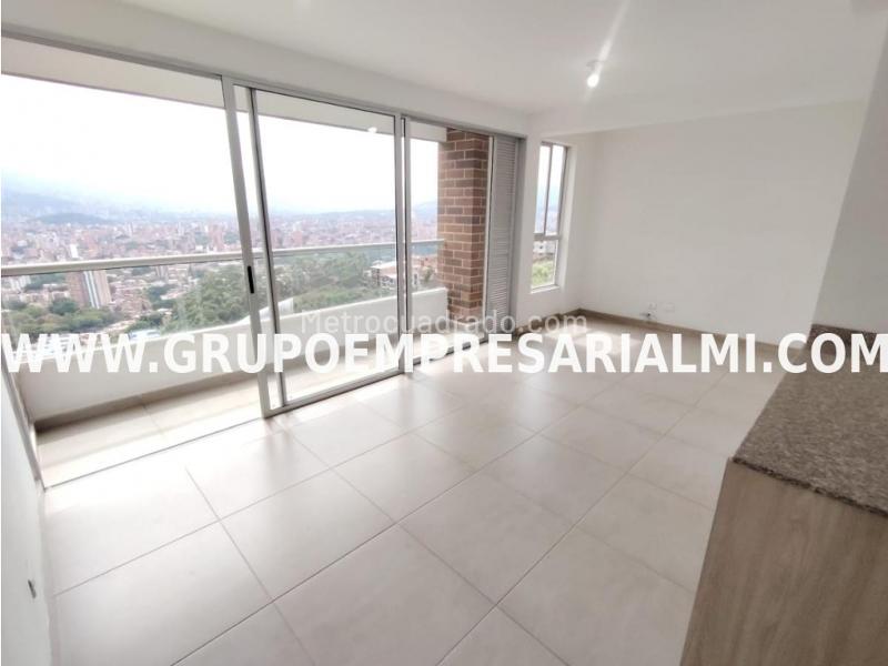 Apartamento de 3 Alcobas con Parqueadero Privado en Calasanz - 8
