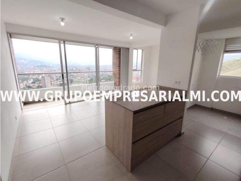 Apartamento de 3 Alcobas con Parqueadero Privado en Calasanz - 9
