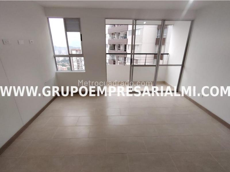 Apartamento de 3 Alcobas con Excelente Vista en Calasanz - 8