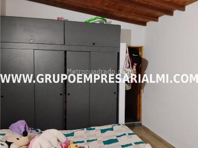 Apartamento en venta en Robledo, Medellín · foto 3 de 20