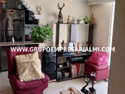 Apartamento de 3 alcobas en venta en Valerias, Bello, 59 m² · foto 5 de 20