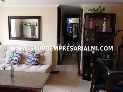Apartamento de 3 alcobas en venta en Valerias, Bello, 59 m² · foto 8 de 20