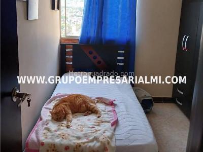 Apartamento de 3 alcobas en venta en Valerias, Bello, 59 m² · foto 11 de 20