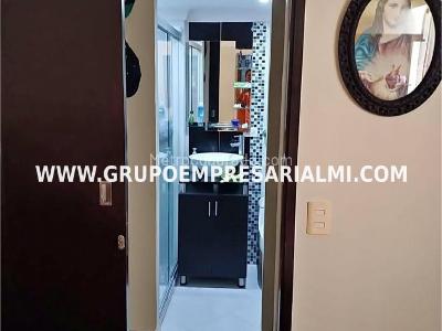 Apartamento de 3 alcobas en venta en Valerias, Bello, 59 m² · foto 12 de 20
