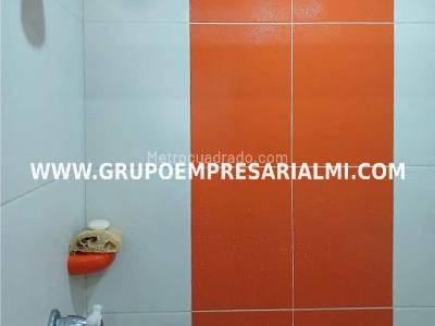Apartamento de 3 alcobas en venta en Valerias, Bello, 59 m² · foto 15 de 20