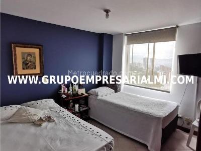 Apartamento de 3 alcobas en venta en El Poblado, Medellín, 189 m² · foto 12 de 20