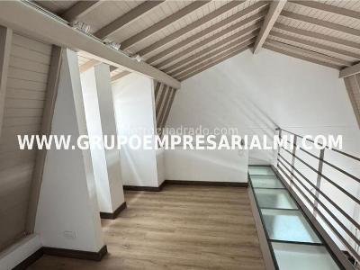 Apartamento de 3 alcobas en venta en Laureles, Medellín, 156 m² · foto 4 de 20