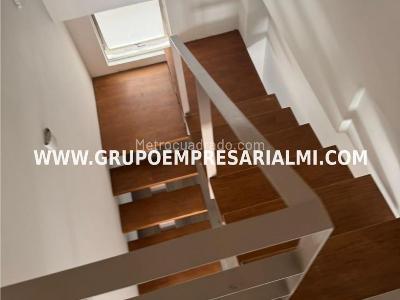 Apartamento de 3 alcobas en venta en Laureles, Medellín, 156 m² · foto 5 de 20