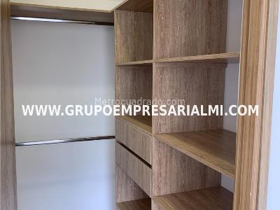 Apartamento de 2 alcobas en venta en San Jose, Sabaneta, 72 m² · foto 8 de 20