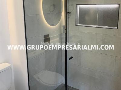 Apartamento de 2 alcobas en venta en San Jose, Sabaneta, 72 m² · foto 11 de 20