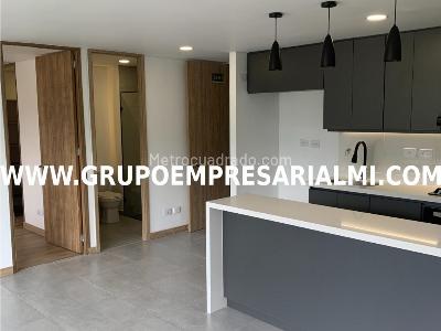 Apartamento de 2 alcobas en venta en San Jose, Sabaneta, 72 m² · foto 15 de 20