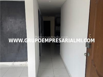 Apartamento en venta en Villa Hermosa, Medellín · foto 13 de 20