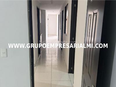 Apartamento en venta en Villa Hermosa, Medellín · foto 14 de 20