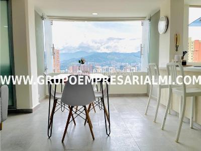 Apartamento en venta en El Poblado, Medellín · foto 2 de 20