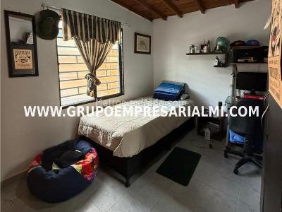 Apartamento en venta en Belen, Medellín · foto 8 de 20