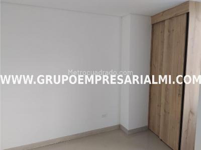 Apartamento en venta en Robledo, Medellín · foto 3 de 20