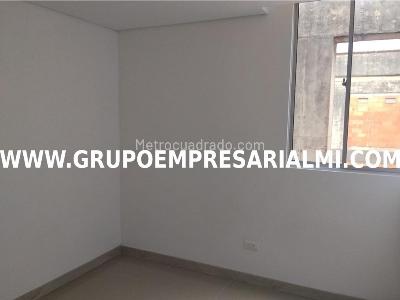 Apartamento en venta en Robledo, Medellín · foto 12 de 20