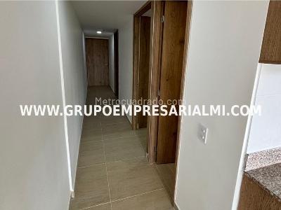 Apartamento de 2 alcobas en venta en Niquia, Bello, 52 m² · foto 7 de 20