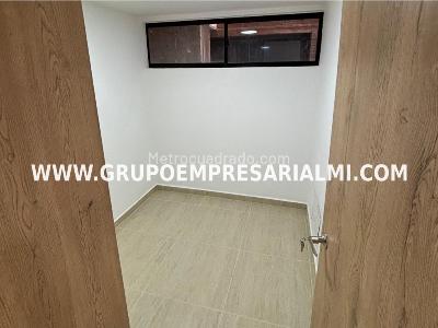 Apartamento de 2 alcobas en venta en Niquia, Bello, 52 m² · foto 14 de 20