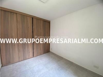 Apartamento de 2 alcobas en venta en La Doctora, Sabaneta, 51 m² · foto 11 de 20