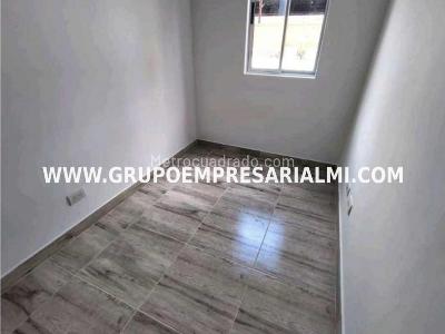 Apartamento en venta en Laureles, Medellín · foto 6 de 20