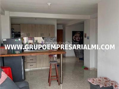 Apartamento en venta en Manrique, Medellín · foto 11 de 20